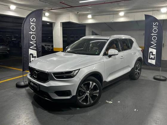 VOLVO XC40 2.0 T4 GASOLINA INSCRIPTION GEARTRONIC VOLVO XC40 2.0 T4 GASOLINA INSCRIPTION GEARTRONIC